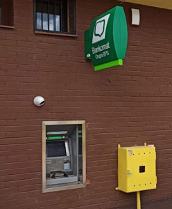 Centrala obraz przedstawia bankomat